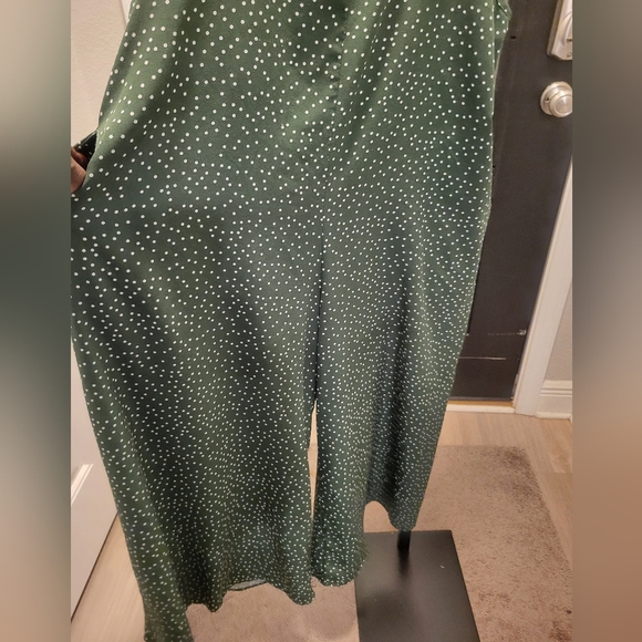 Green Polka Dot Jumper - Picture 2 of 2
